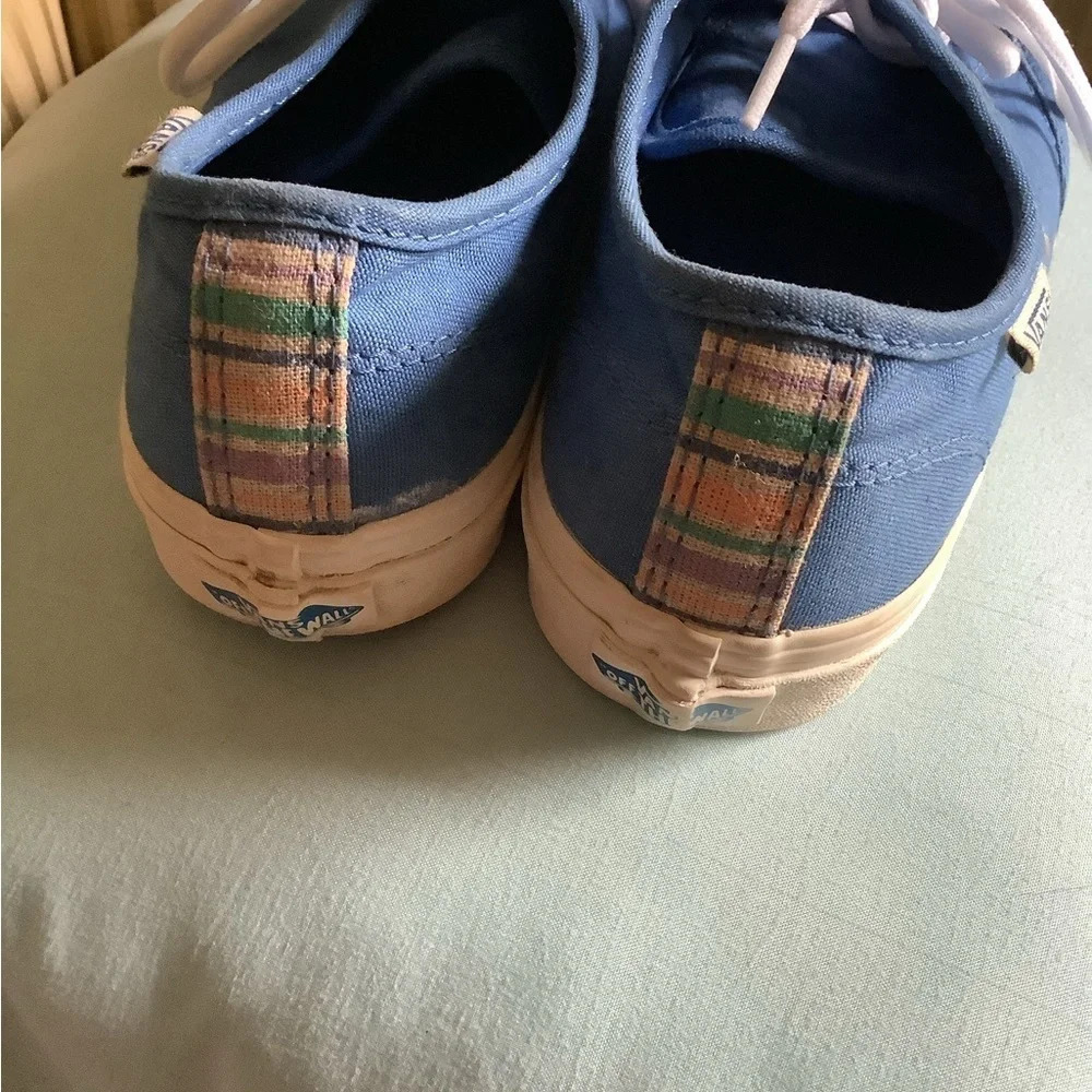 VINTAGE-VANS~PRETTY BLUE~SIZE 8